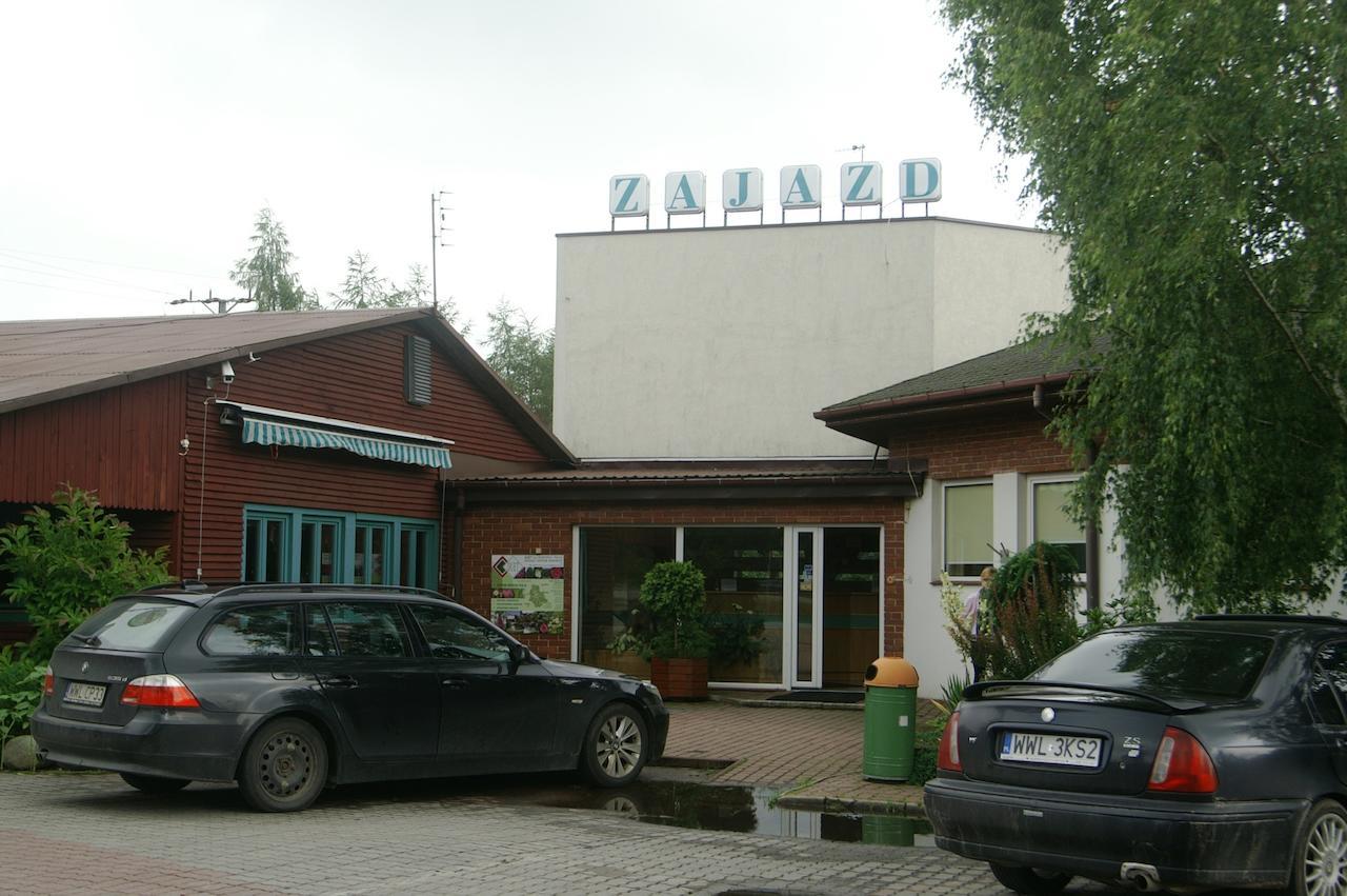 Zajazd Duet ราดซีมิน ภายนอก รูปภาพ